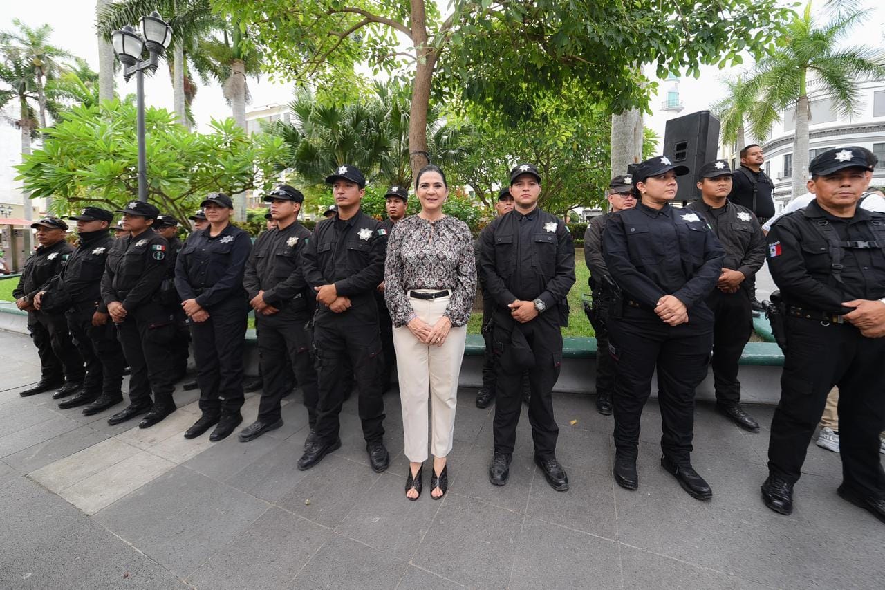 Garantiza Mónica Villarreal Seguridad en el Municipio